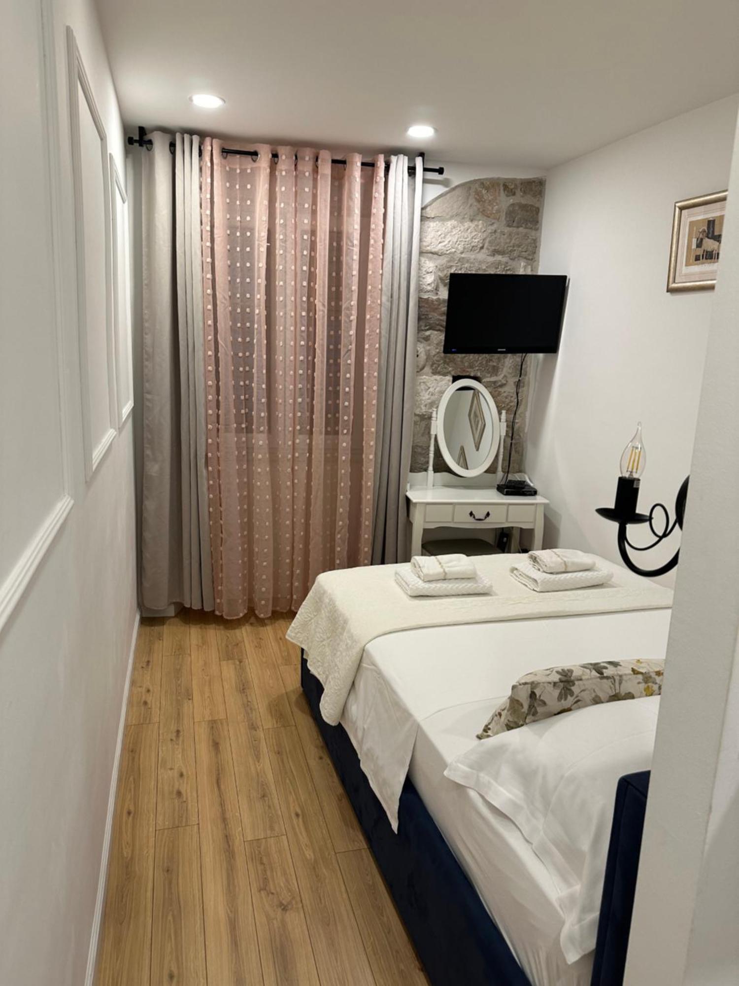 Split Old Town Suites 2 Eksteriør billede