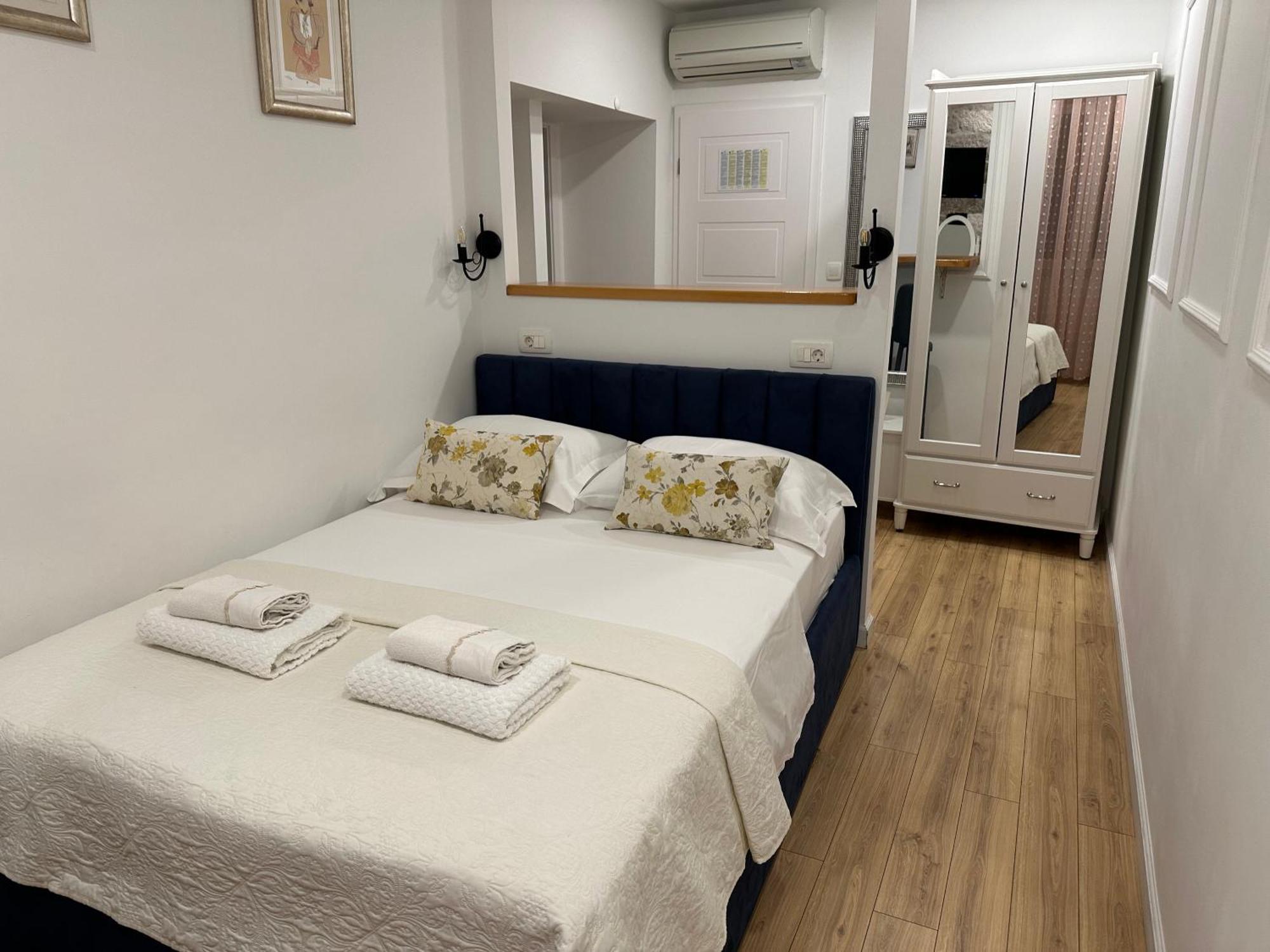 Split Old Town Suites 2 Eksteriør billede